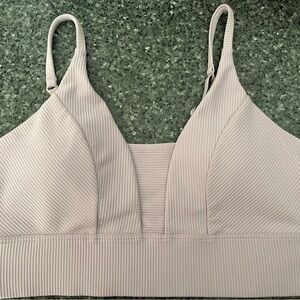 Old Navy Women's Ribbed Bralette - Light  purple